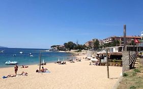 Ajaccio Charmant T2 neuf 40m2 avec balcon au Trottel wifi Clim parking plage à pieds 100m