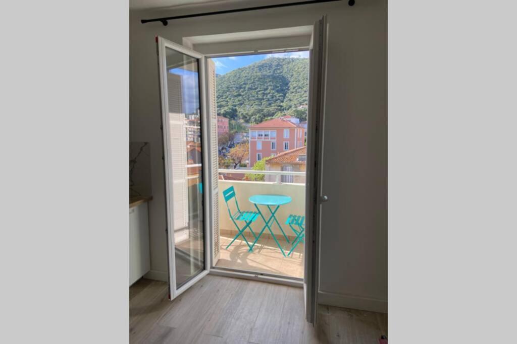 Ajaccio Charmant T2 neuf 40m2 avec balcon au Trottel wifi Clim parking plage à pieds 100m Extérieur photo