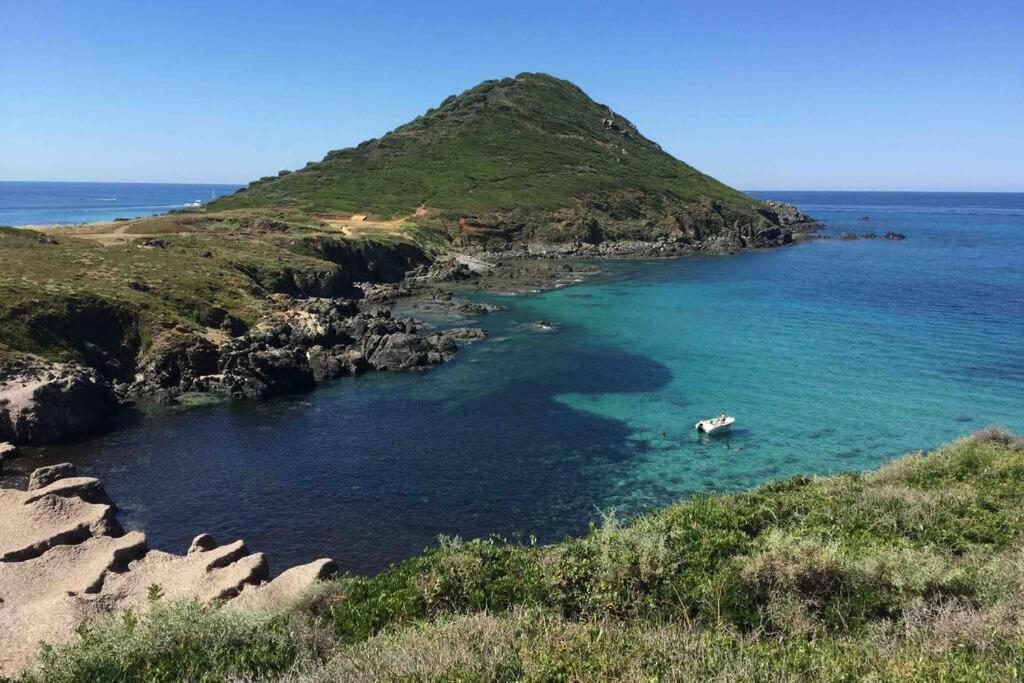Ajaccio Charmant T2 neuf 40m2 avec balcon au Trottel wifi Clim parking plage à pieds 100m Extérieur photo
